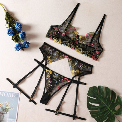 Conjunto Calcinha e Sutiã Floral Sexy